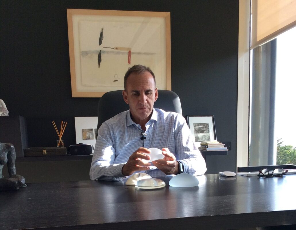 Aumento de pecho resultados naturales | Dr. Vicente Paloma